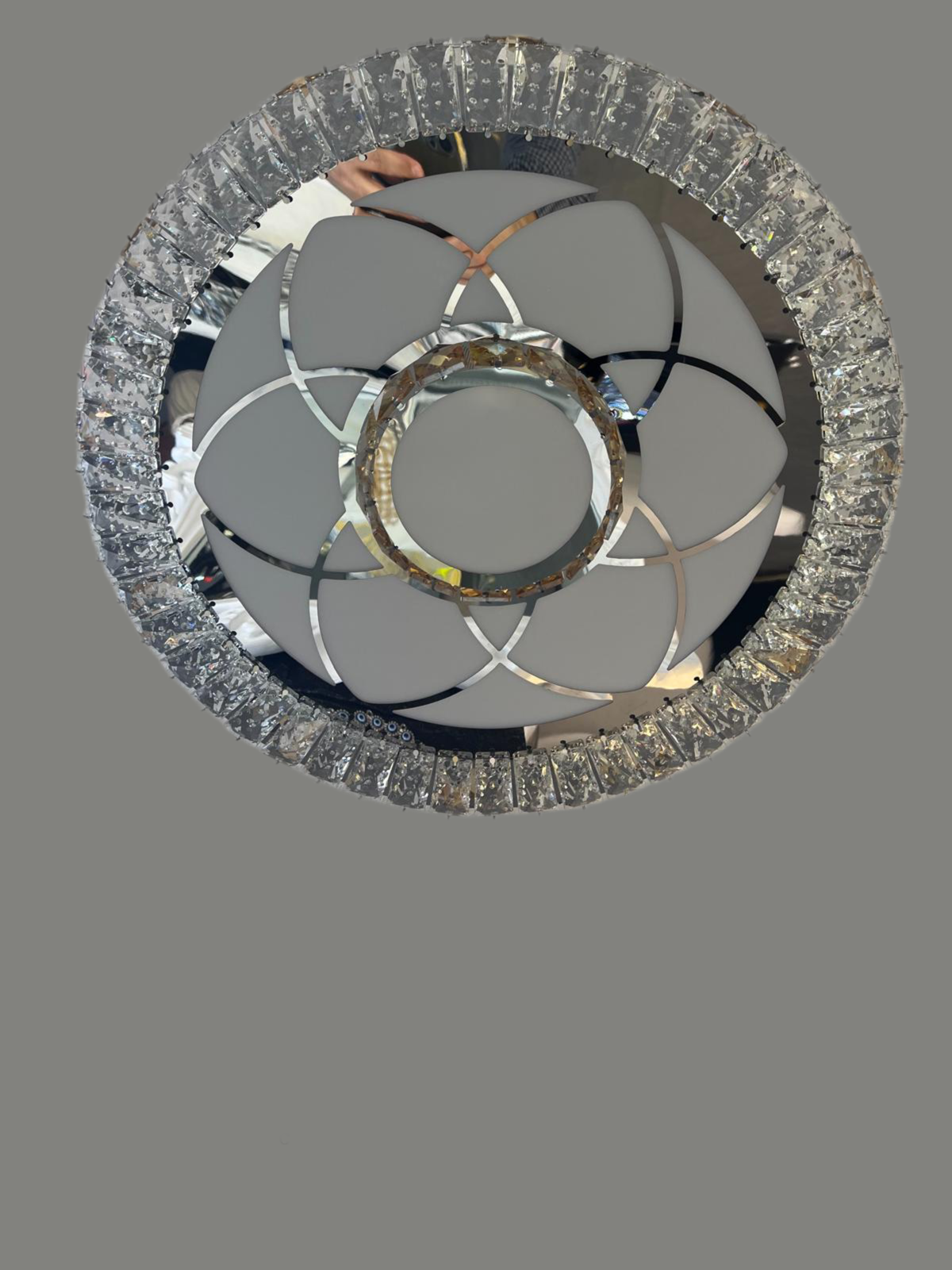 Led taklampa kristall, Blomma